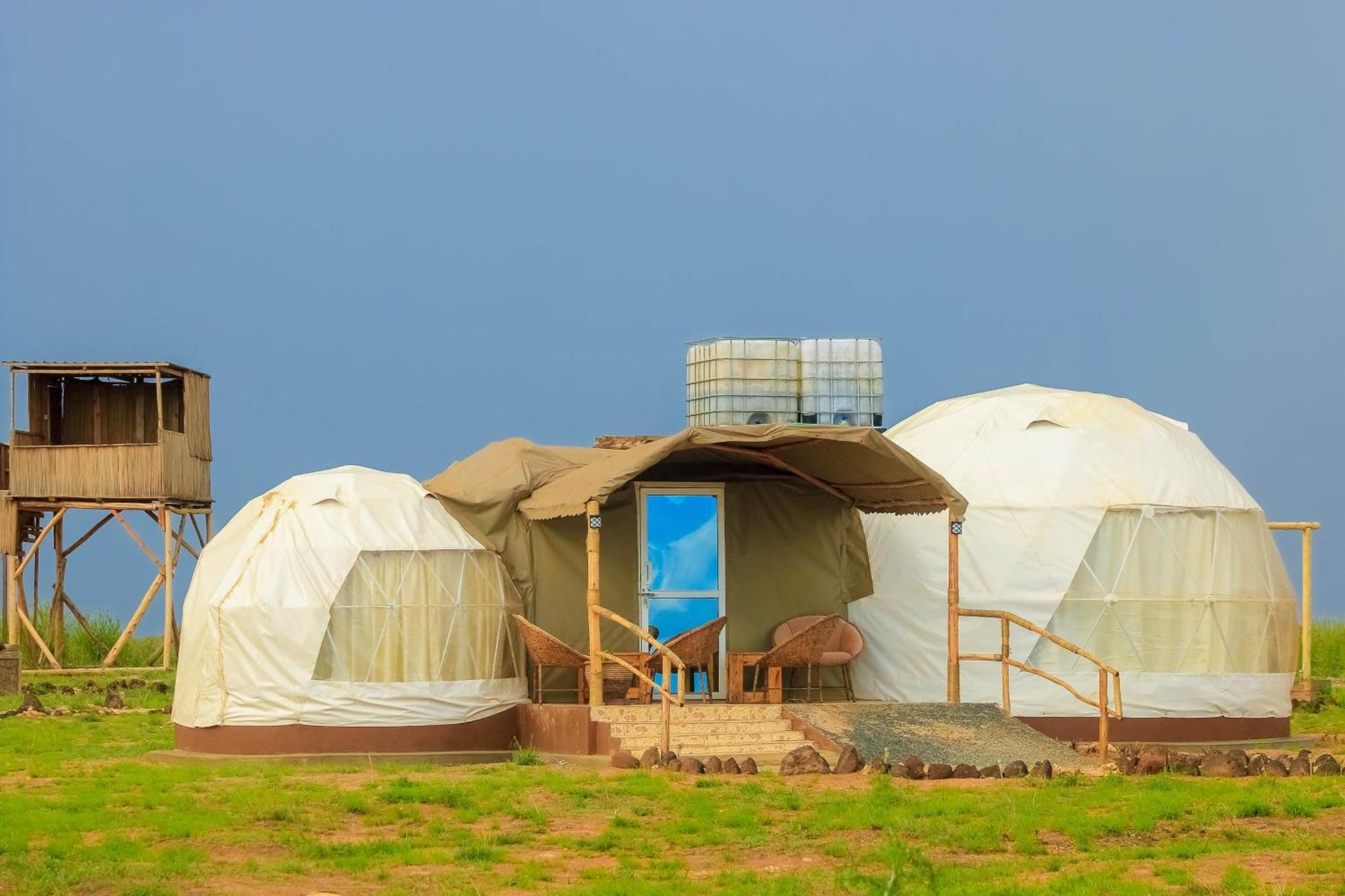 Little Amanya Camp Hotel อัมโบเซลี ภายนอก รูปภาพ