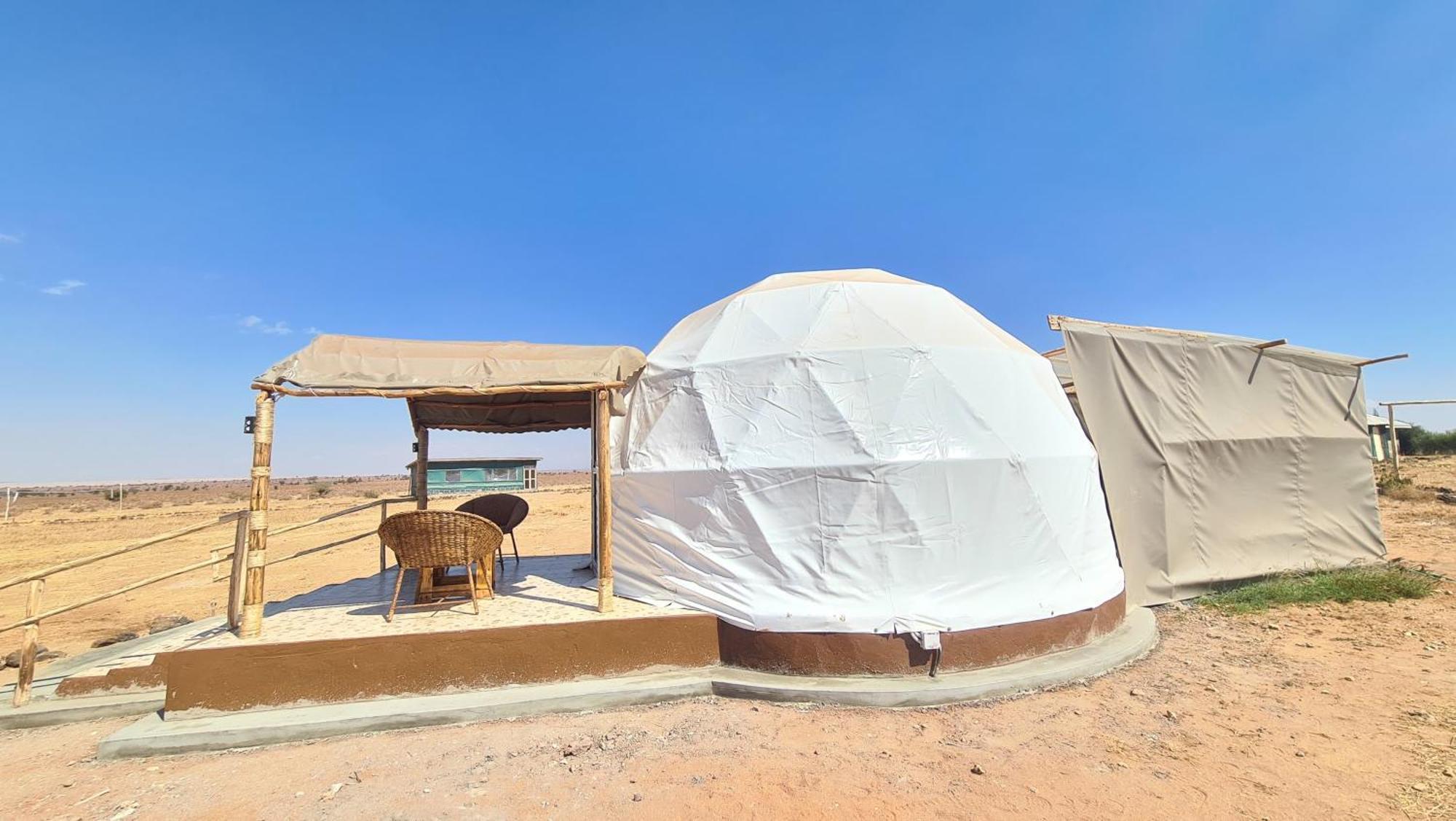 Little Amanya Camp Hotel อัมโบเซลี ภายนอก รูปภาพ